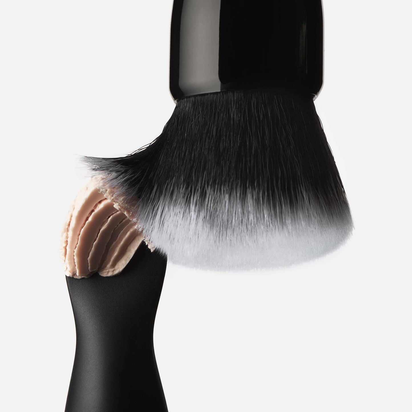 putty-primer-brush-and-applicator-c8 040523_SL_PuttyApplicator_0025_FINAL_RGB_IGF.jpg