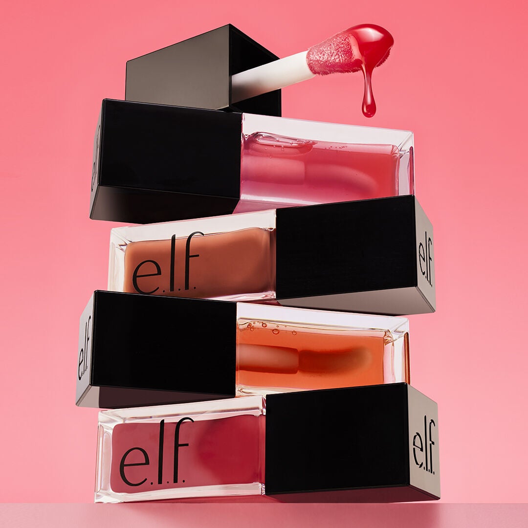 glow-reviver-lip-oil-s8 053023_SL_GlowRev_Fam_FOCUSSTACK-2RGB_IGF_a02f77a9-bf07-4a60-8c73-7b207cf9f12d.jpg
