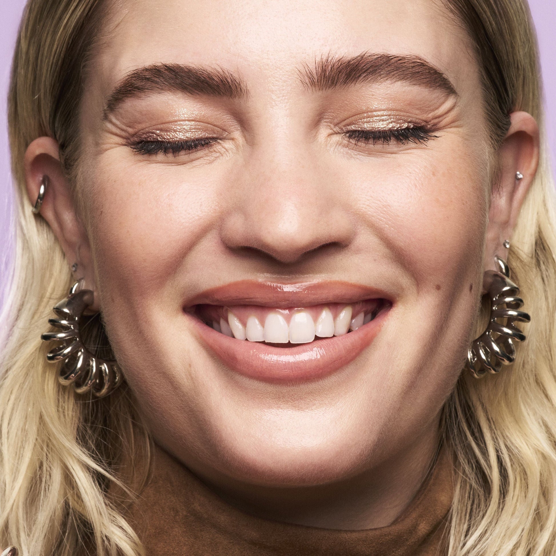 dew-it-up-blush-kit-t0 060724_Genevieve_HolyStrokes_Editorial_0315_IGF_ee5b171a-2c30-4756-8588-25563bd66409.jpg