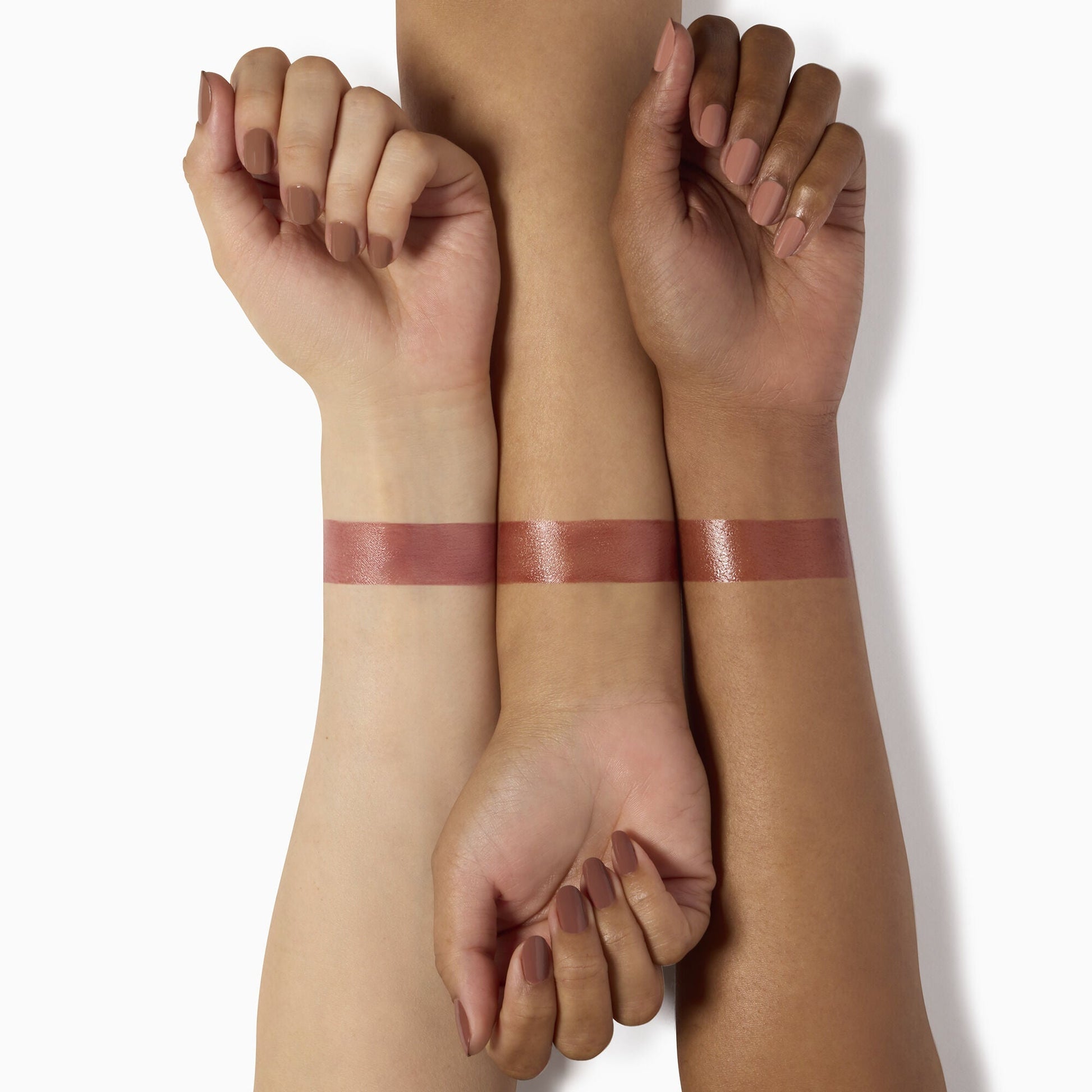 sheer-slick-lipstick-black-cherry-black-cherry-b7 82158_SW_SHEER_SLICK_LIPSTICK_BLACK_CHERRY_0031_V7_204.jpg